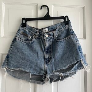 Vintage Woman’s Calvin Klein jean shorts